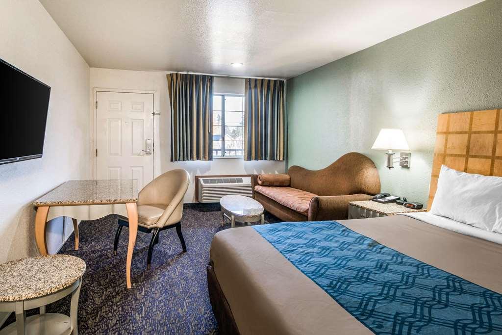 Econo Lodge Portland Airport Værelse billede