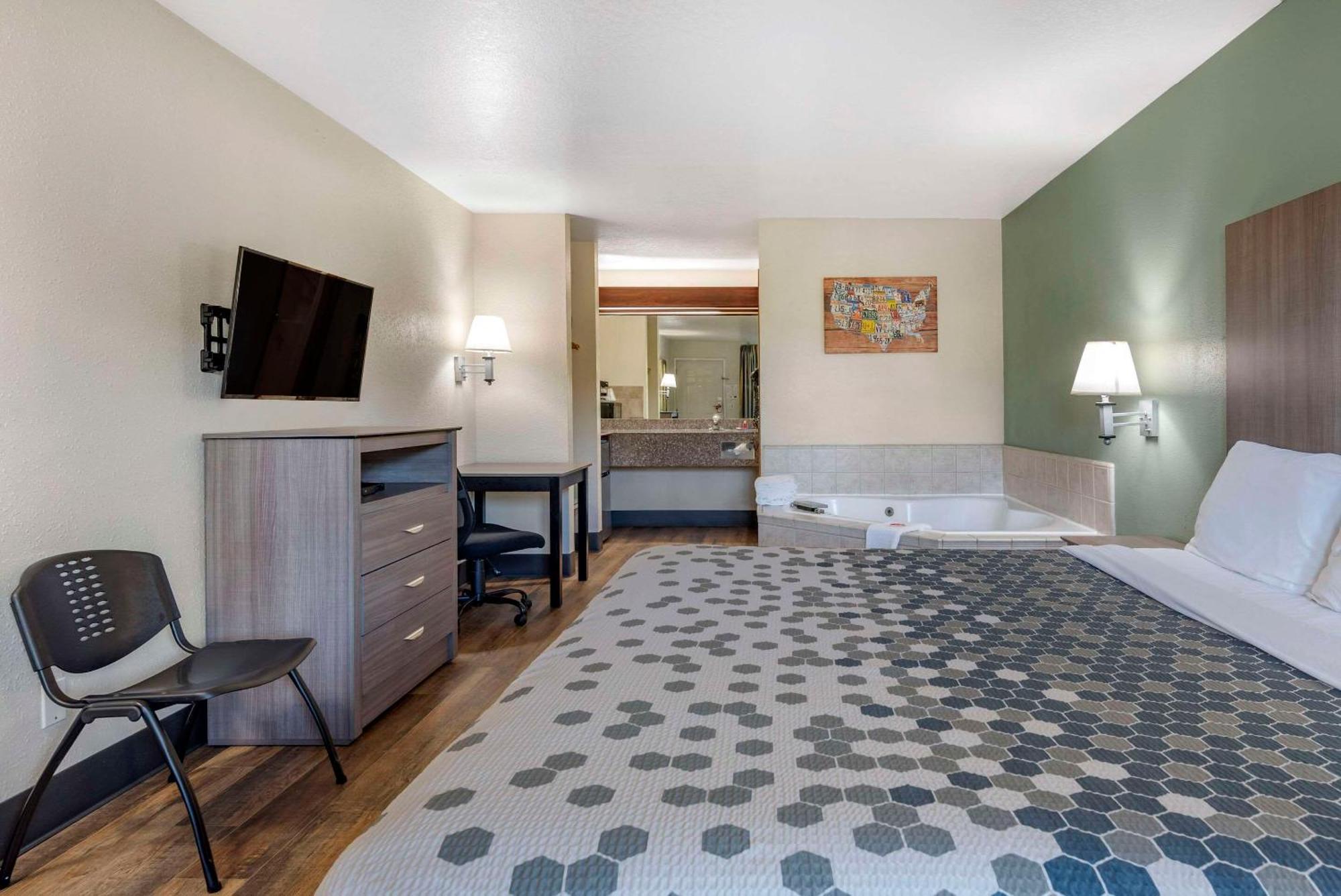 Econo Lodge Portland Airport Eksteriør billede