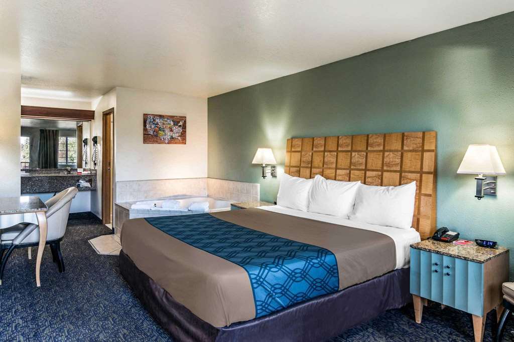 Econo Lodge Portland Airport Værelse billede